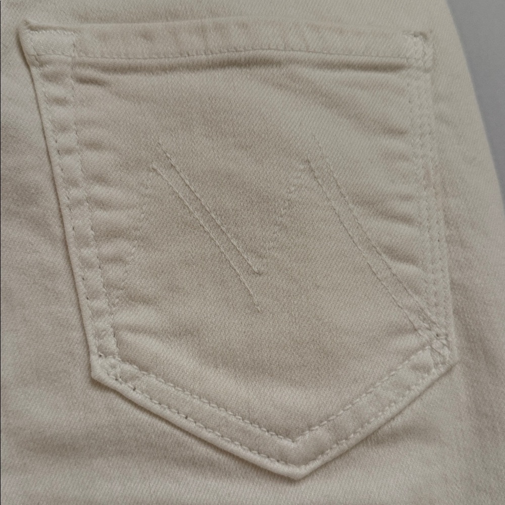 NWT MOTHER The Rascal Sliced Up Heel Play Date Aqwantique White 25 Jeans - Picture 11 of 16